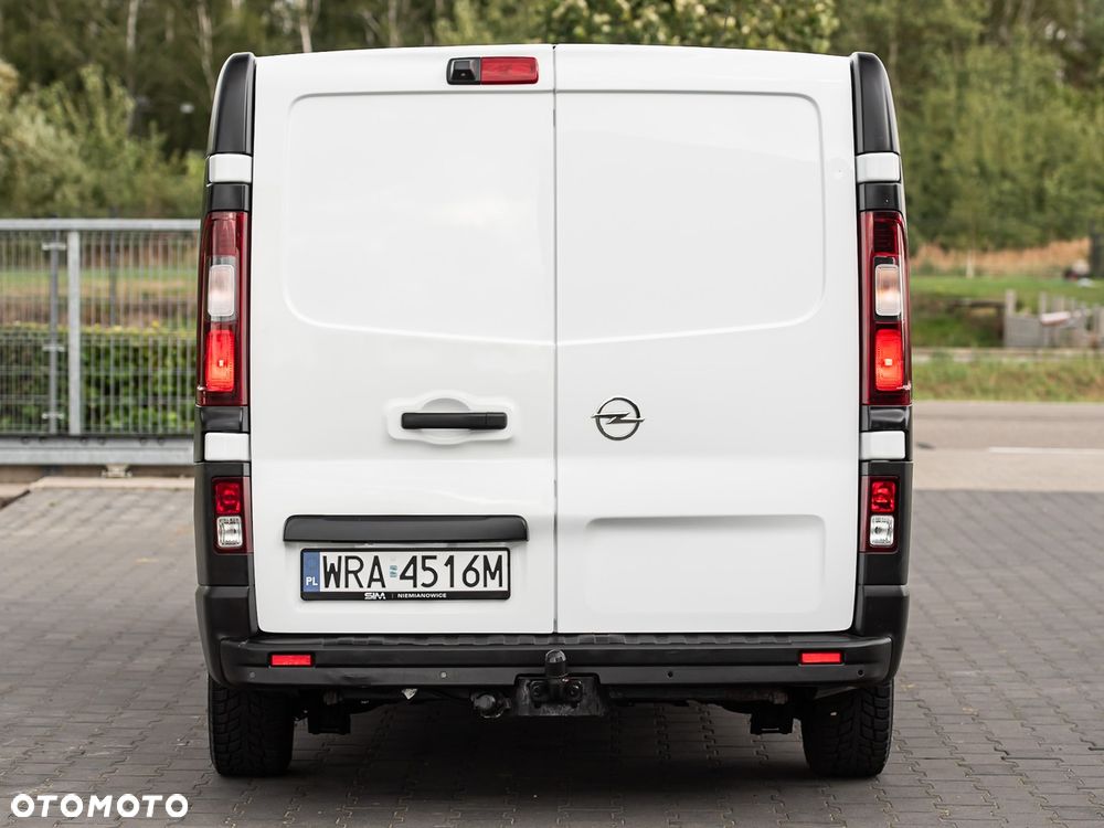 Opel Vivaro - 9