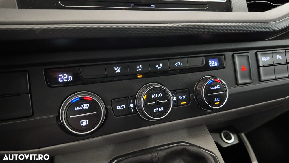 Volkswagen Caravelle 2.0 TDI 81 kW KR Trendline - 24