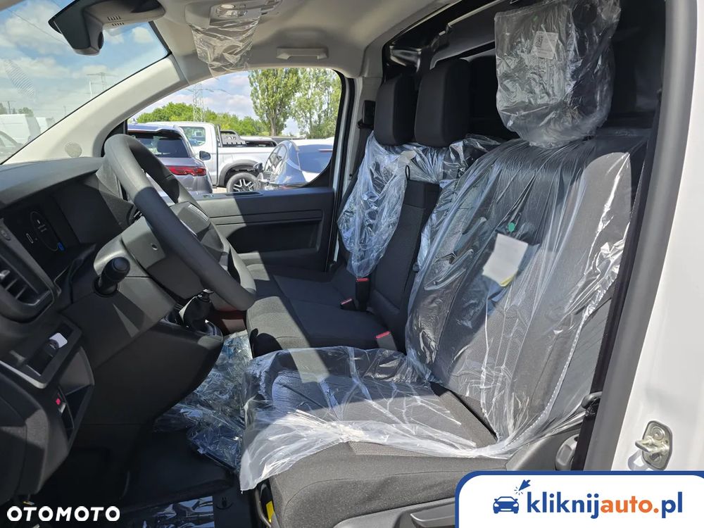 Fiat Scudo Furgon M Diesel 1.5 120 KM Manual - 9
