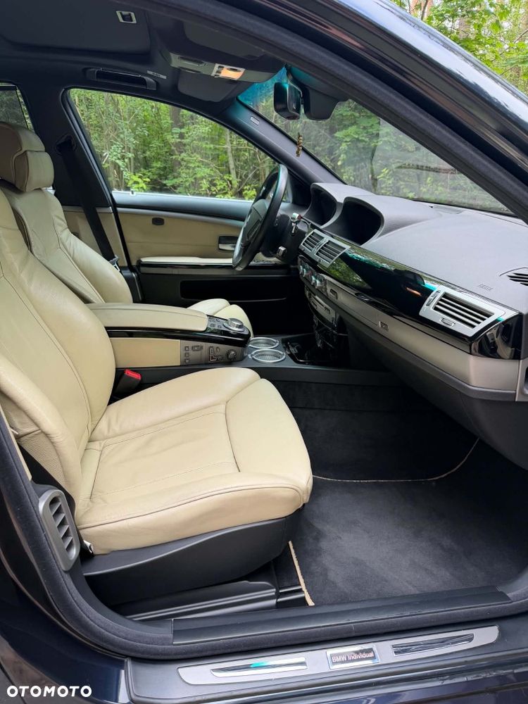 BMW Seria 7 - 6
