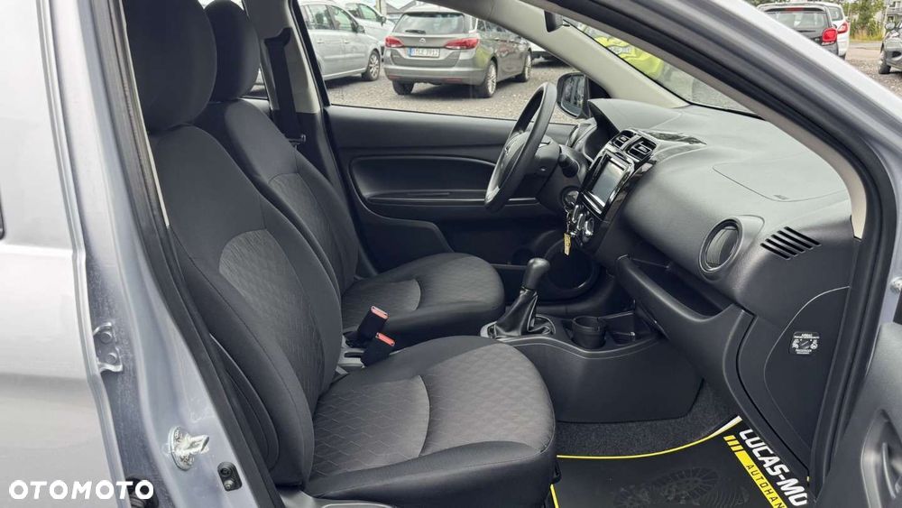 Mitsubishi Space Star - 20