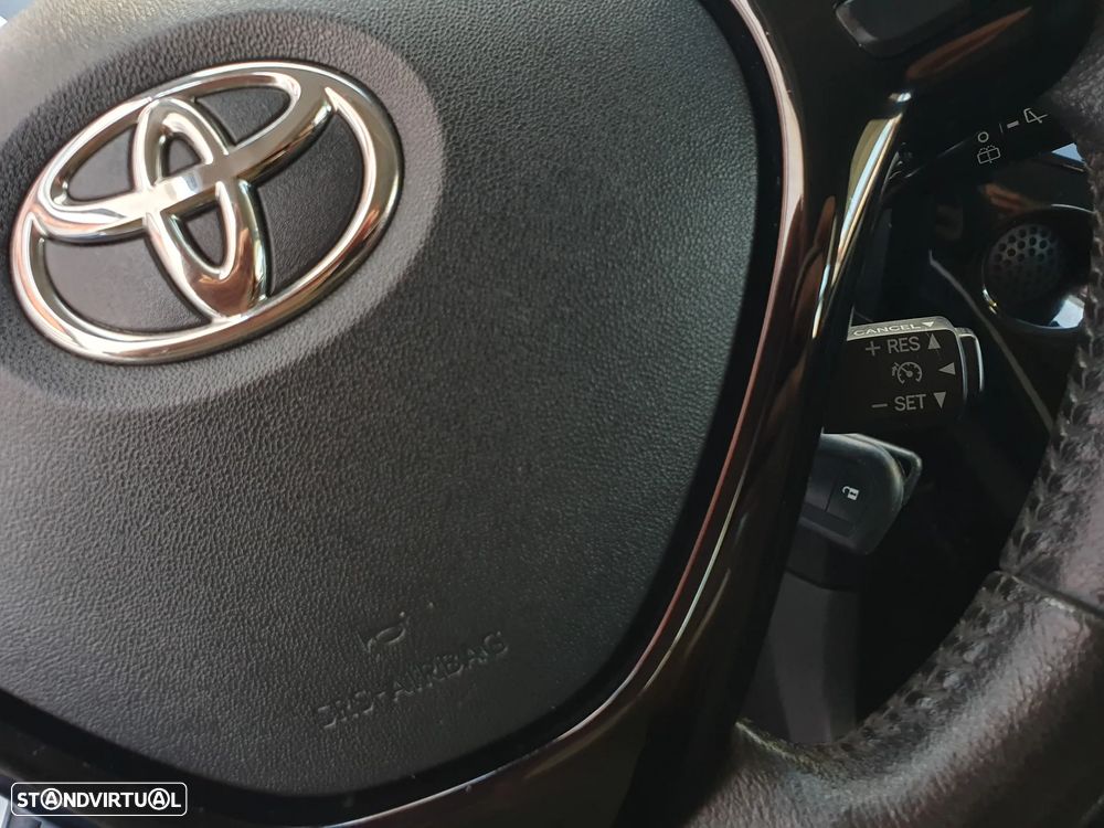 Toyota Aygo 1.0 X-Play+AC+X-Touch - 16