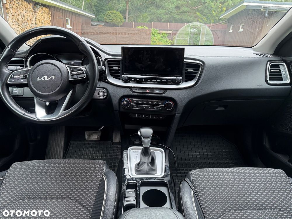 Kia XCeed 1.6 T-GDI Business Line DCT - 3