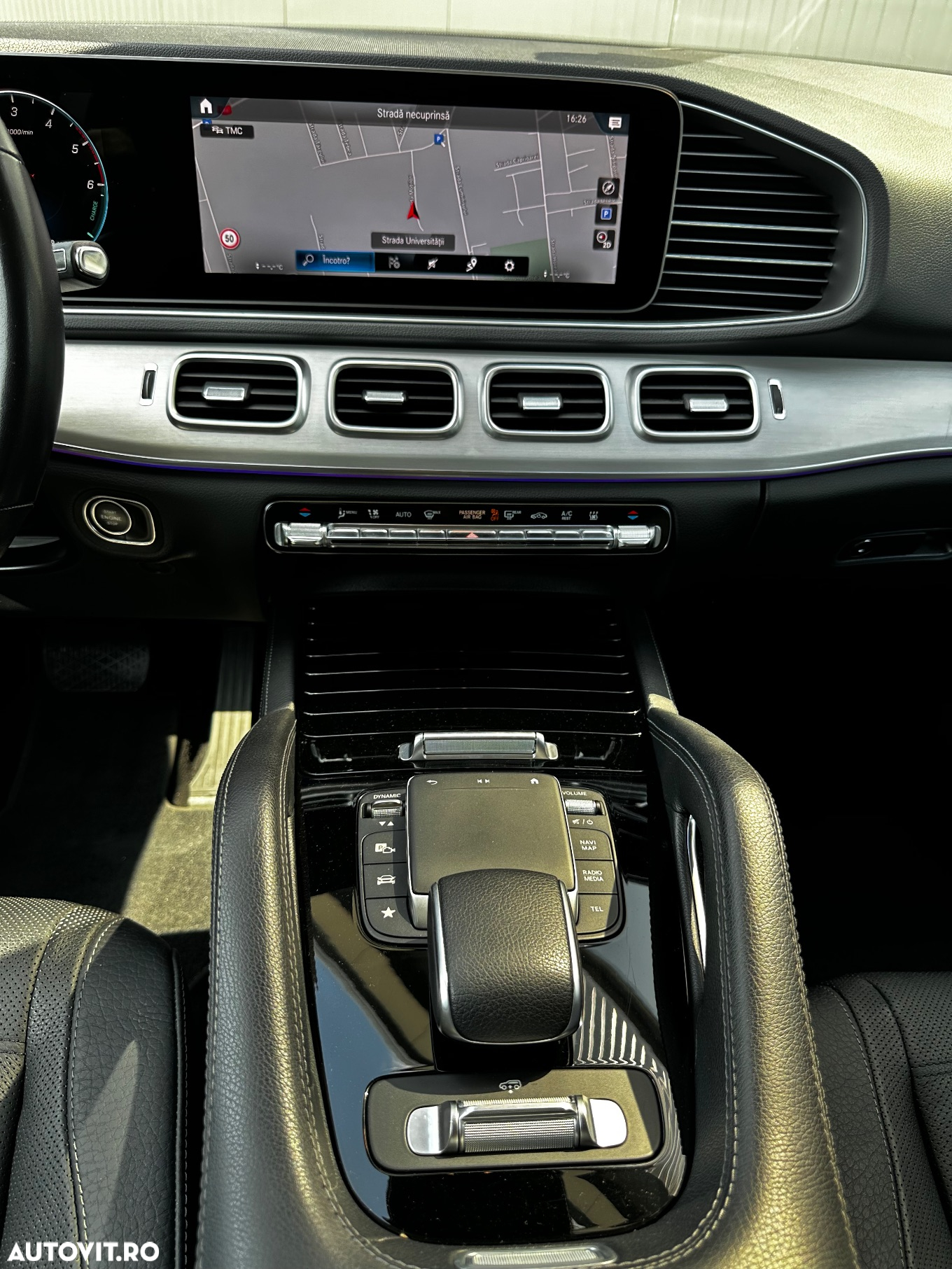 Mercedes-Benz GLE - 11
