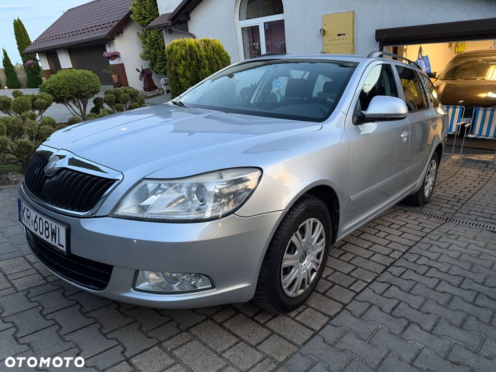 Skoda Octavia - 2