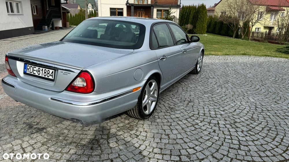 Jaguar XJ XJ6 2.7 Twin Turbo Executive - 8
