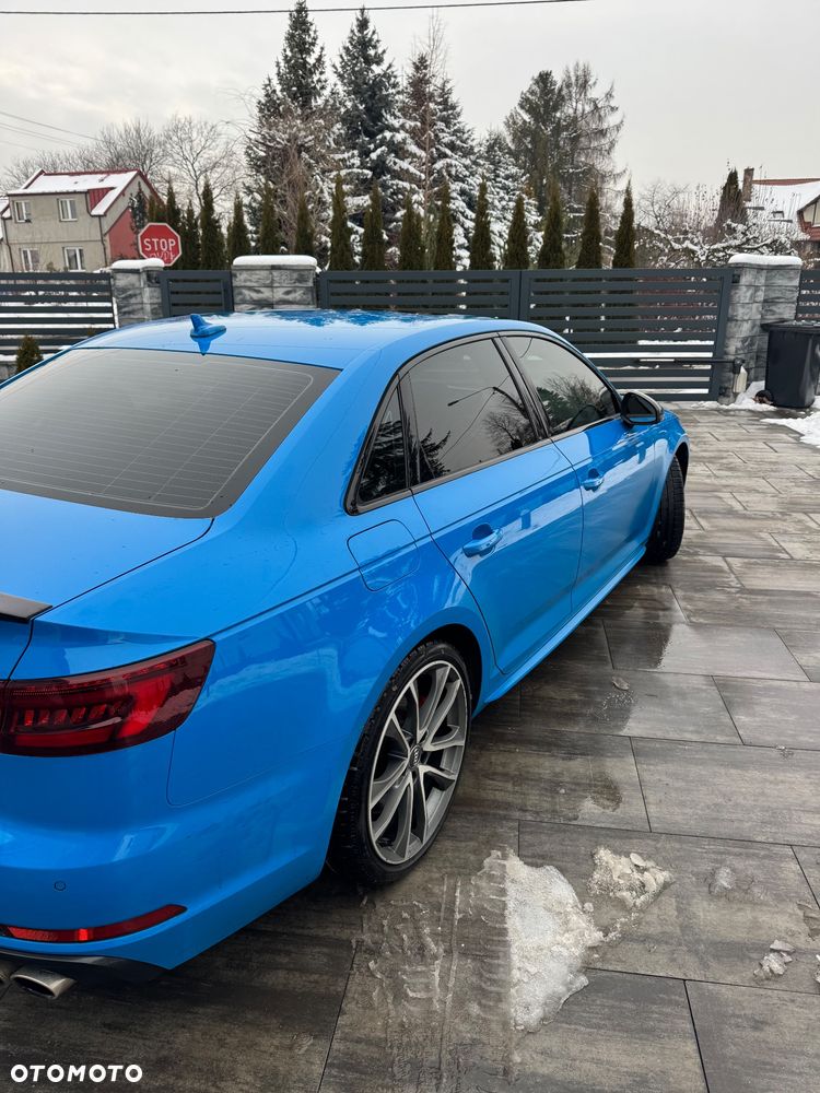 Audi S4 Limousine - 13