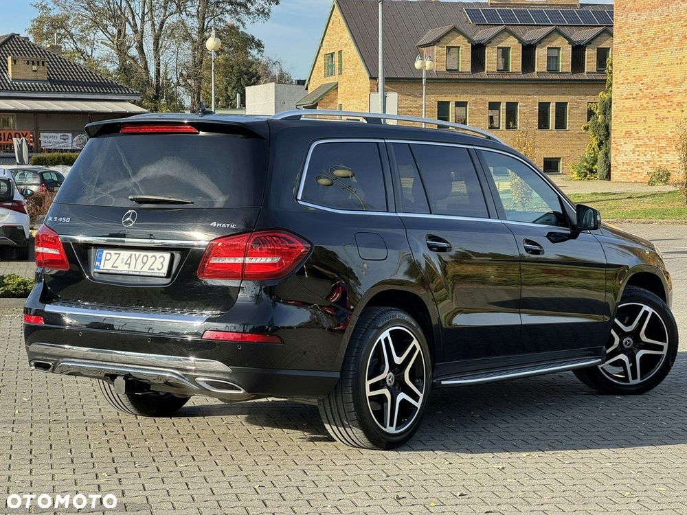 Mercedes-Benz GLS - 8