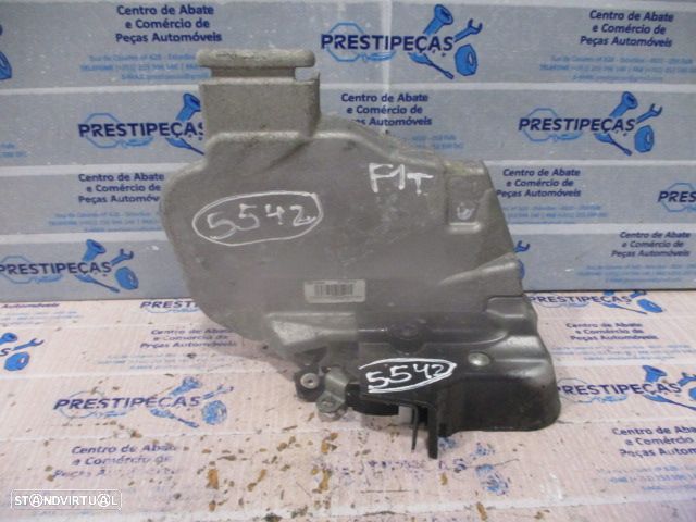 Fecho 30799338 VOLVO V50 2004 2.0D 136CV 5P CINZA TE 10 PINOS - 1