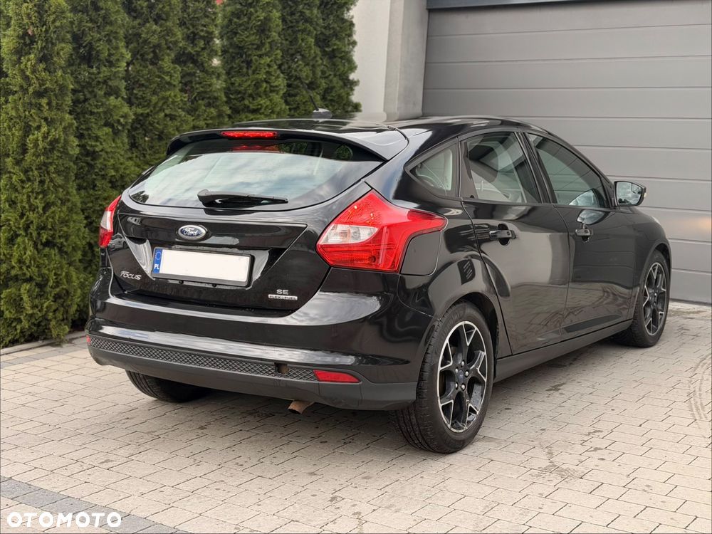Ford Focus - 11