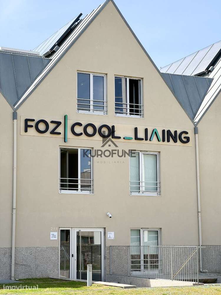 Residência de Estudantes Junto à Univ. Catolica Foz do Porto | Inve... - Grande imagem: 2/24