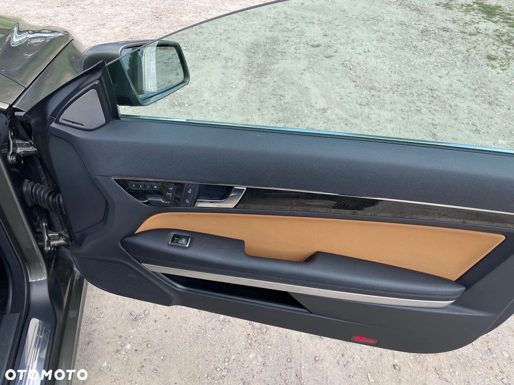 Mercedes-Benz Klasa E 350 BlueEFFICIENCY 7G-TRONIC Elegance - 18