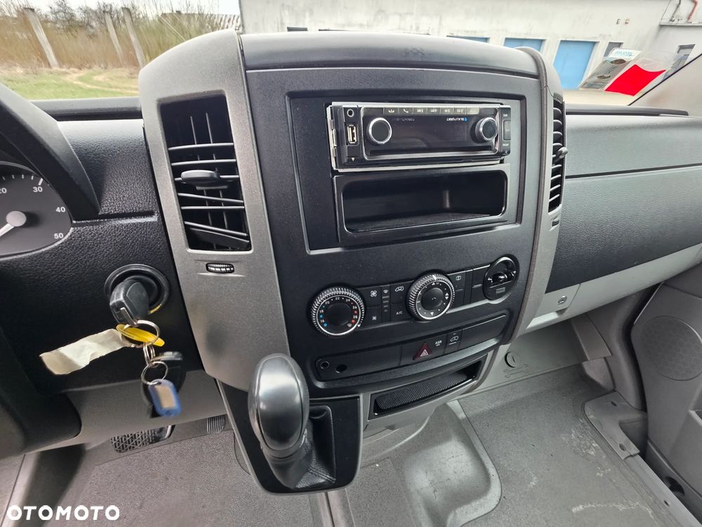 Mercedes-Benz Sprinter 519/419 CDI Kontener 4.40 M ! Klima ! 3.0 CDI  ! Bez Korozji  ! Z Włoch  ! - 12