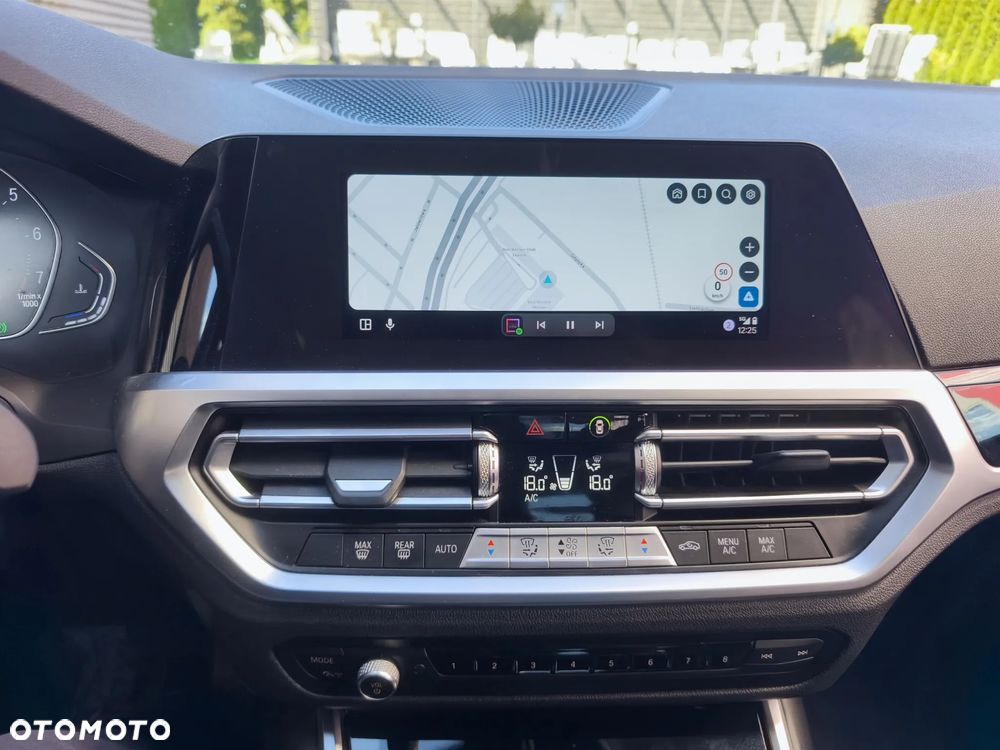 BMW Seria 3 318i Advantage - 16