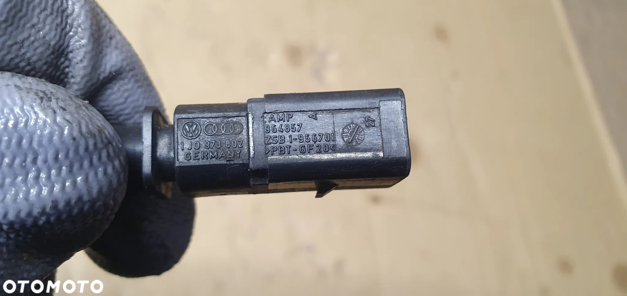 Czujnik temperatury spalin sonda Audi A8 D3 4.2 TDI 057906088 - 8