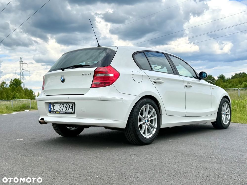 BMW Seria 1 - 8