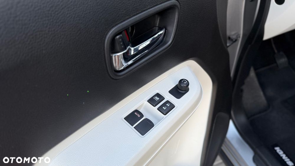 Suzuki Ignis 1.2 Premium - 12