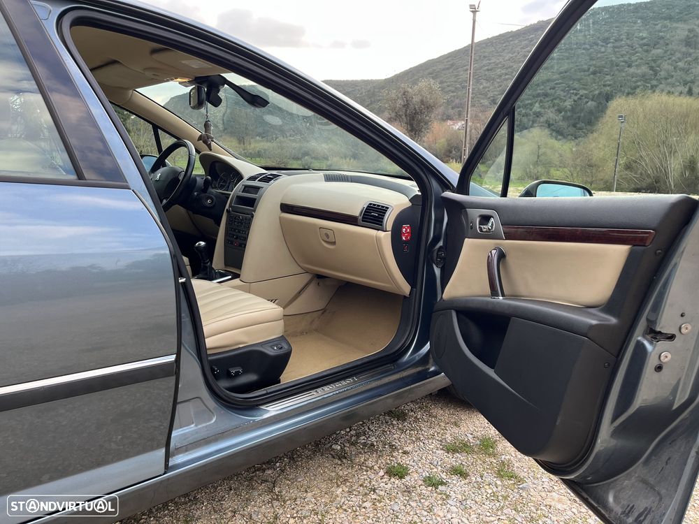 Peugeot 407 1.6 HDi Executive - 6