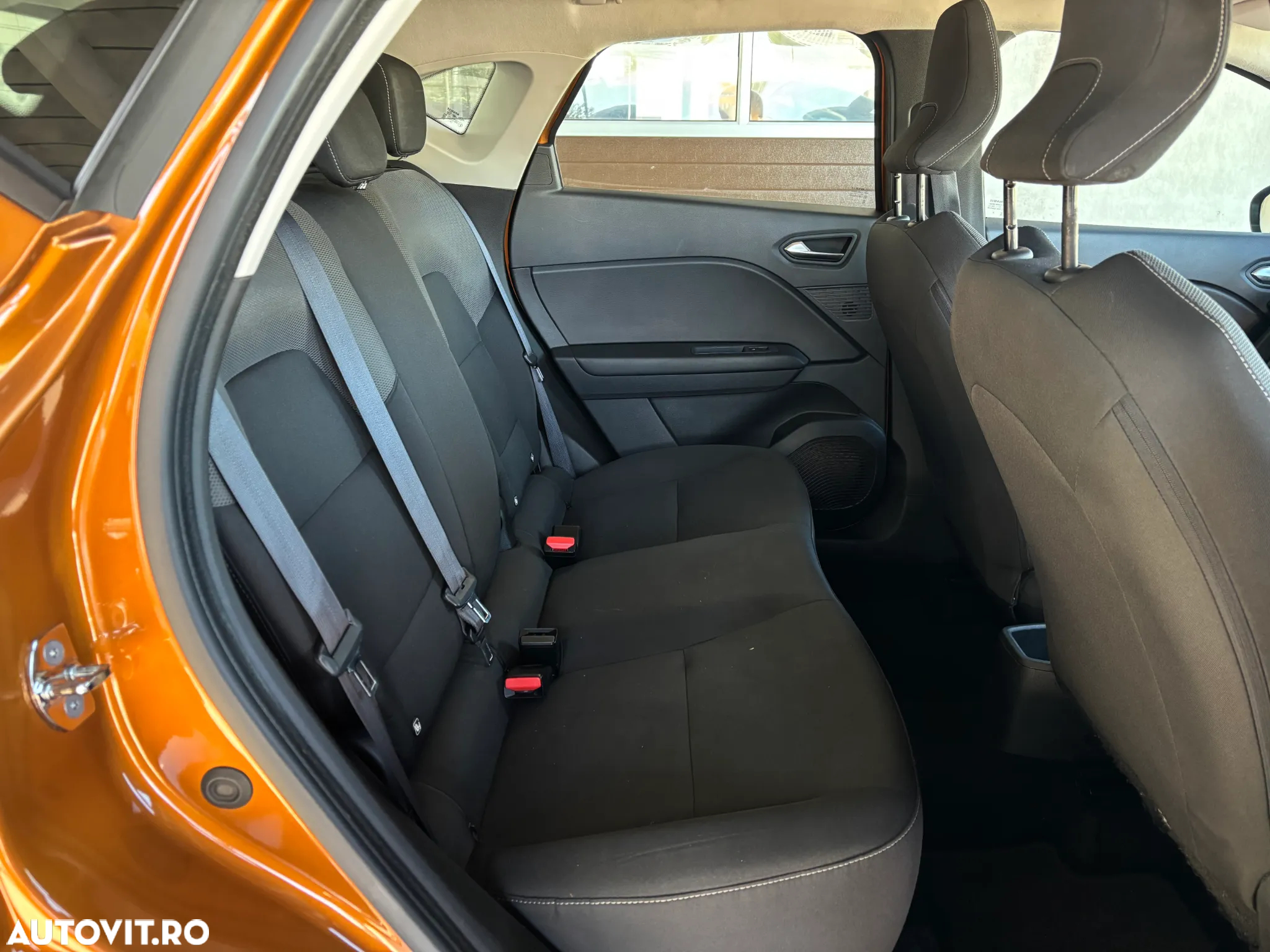 Renault Captur TCe 100 Zen - 23