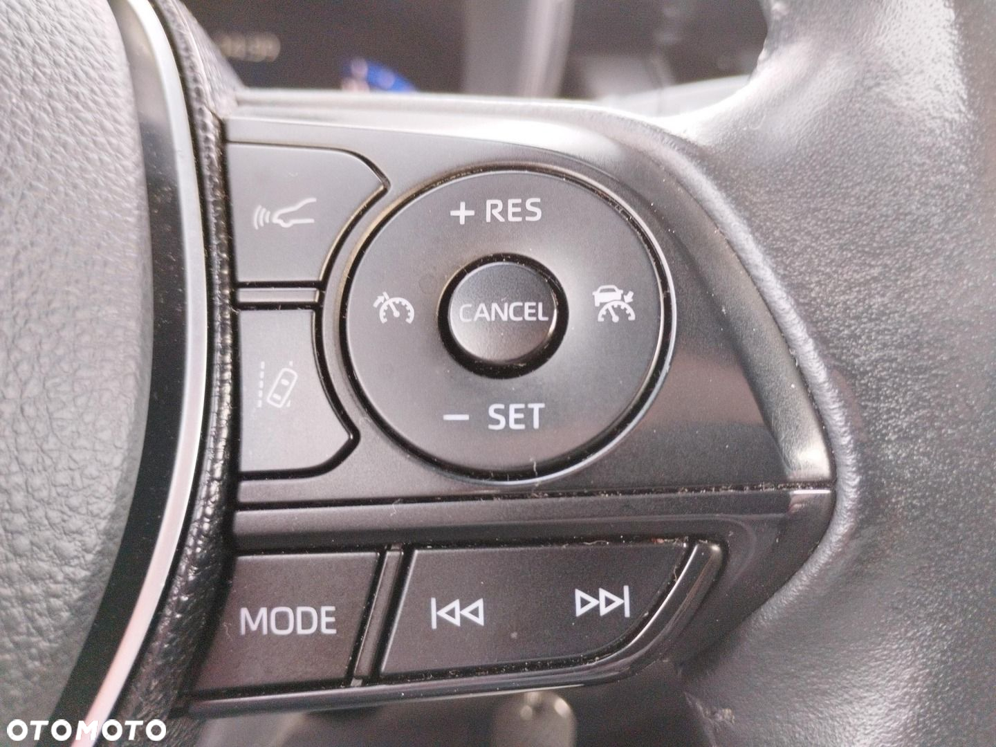Toyota Corolla - 16