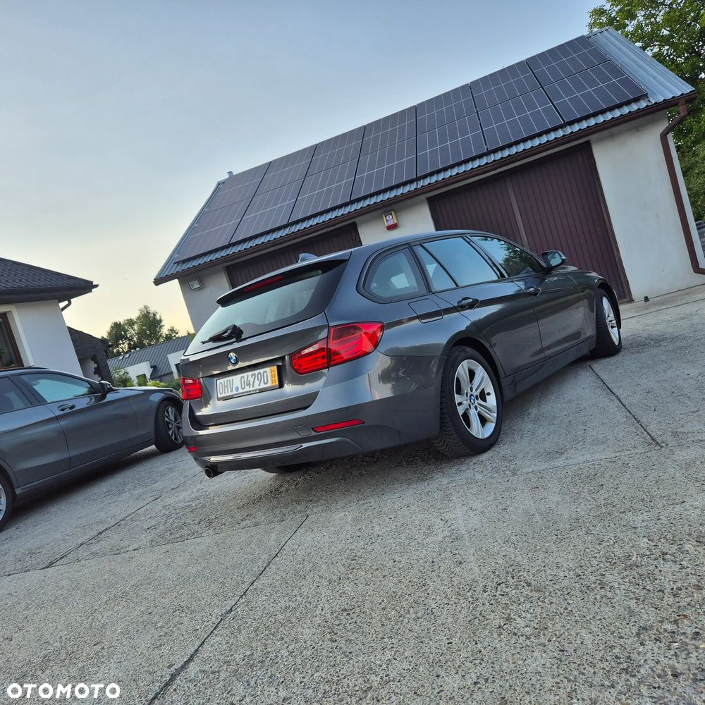 BMW Seria 3 320d Sport Line - 7