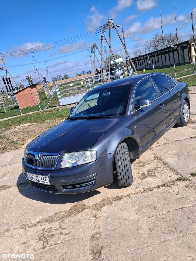 Skoda Superb 1,9 TDI Comfort - 1