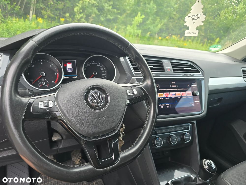 Volkswagen Tiguan 2.0 TDI BMT SCR 4Mot Comfortline - 15