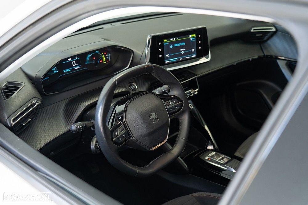 Peugeot e-2008 50 kWh Active - 15