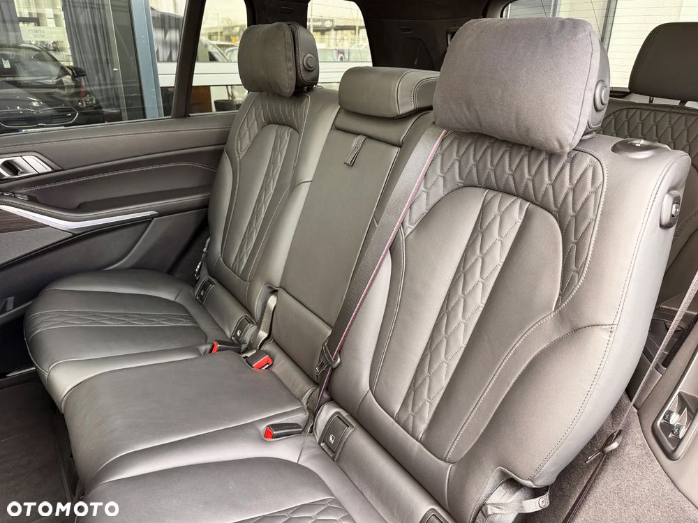 BMW X7 xDrive40d - 31