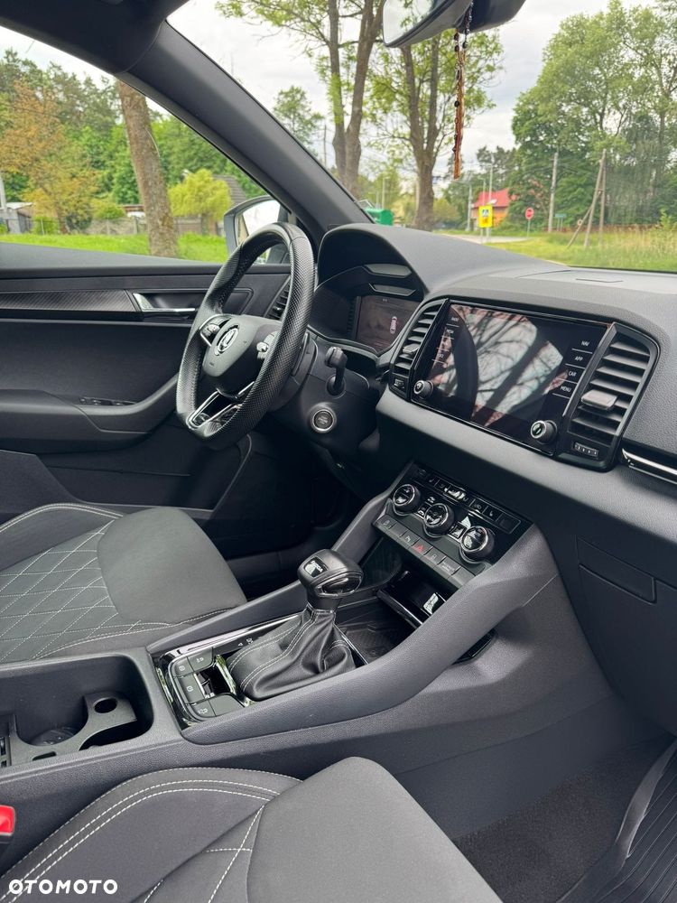 Skoda Karoq 1.5 TSI ACT Sportline DSG - 10