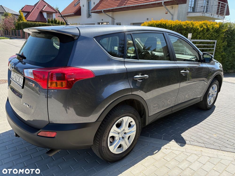 Toyota RAV4 2.0 D-4D Active - 5