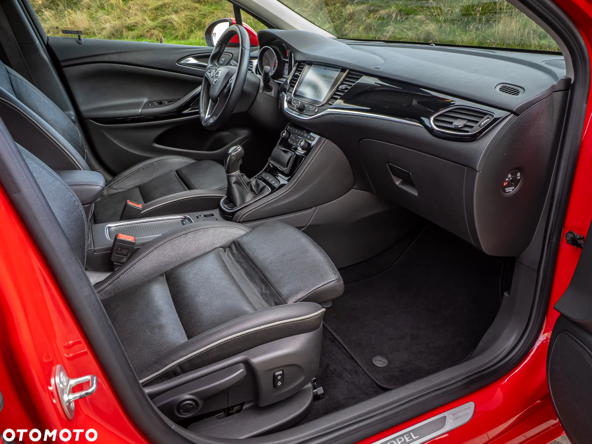 Opel Astra IV 1.6 CDTI Essentia - 36