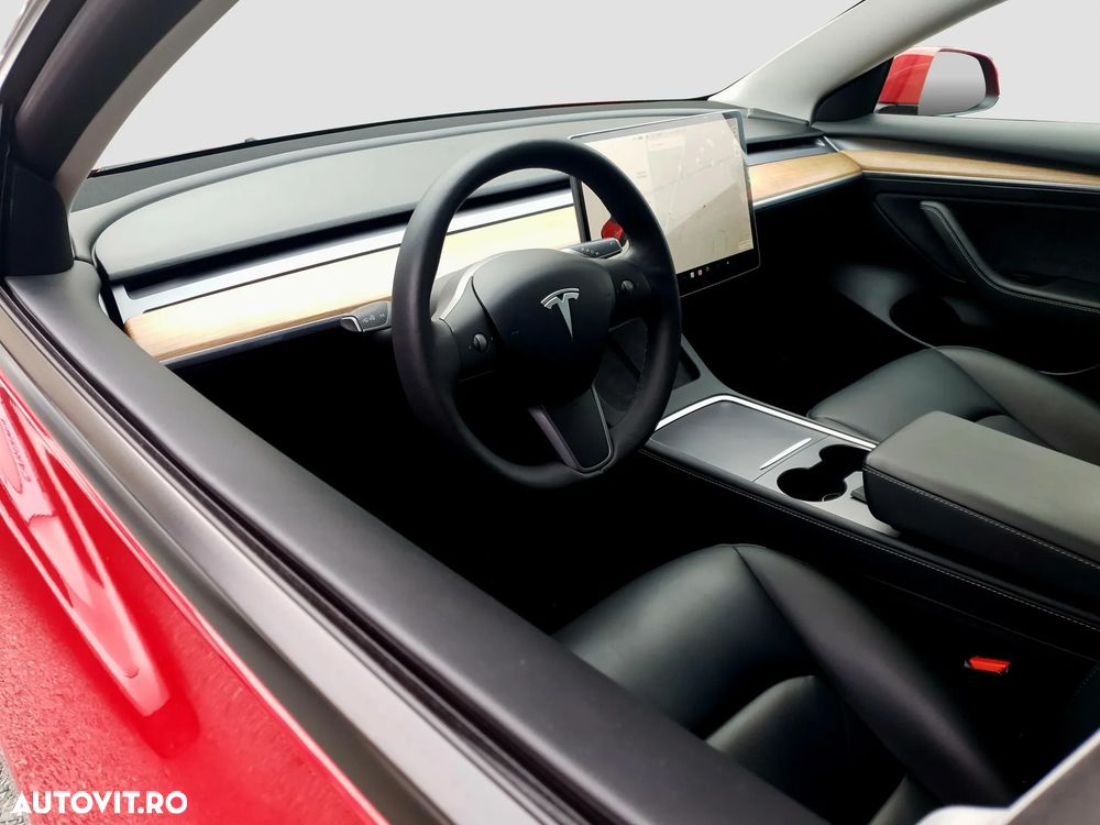 Tesla Model 3 Standard Reichweite Plus Hinterradantrieb - 10