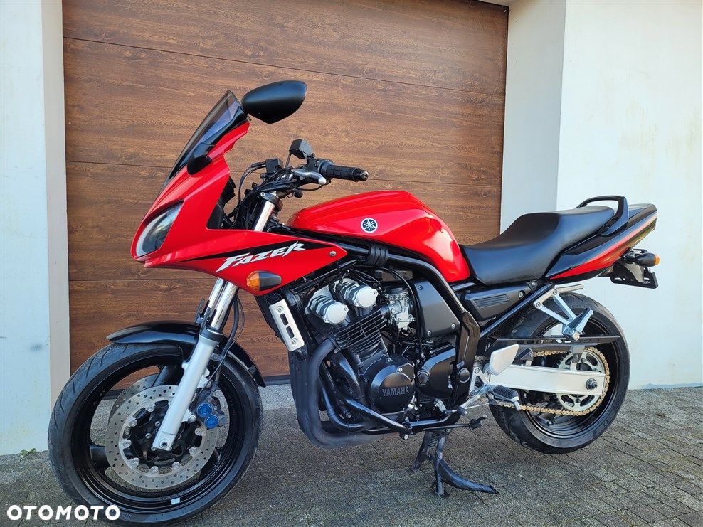 Yamaha FZS