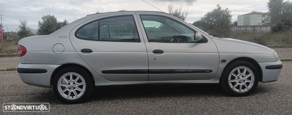 Renault Mégane C. 1.4 16V Dynamique - 3
