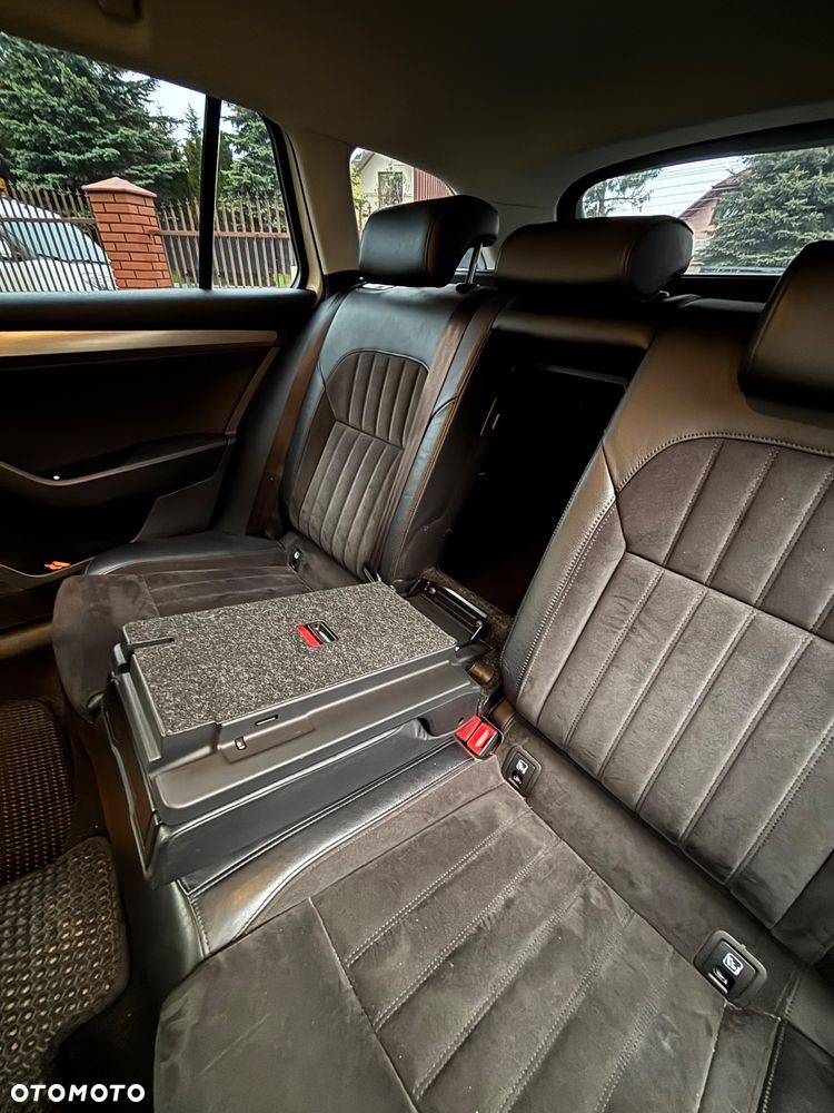 Skoda Superb 2.0 TDI Style DSG - 18