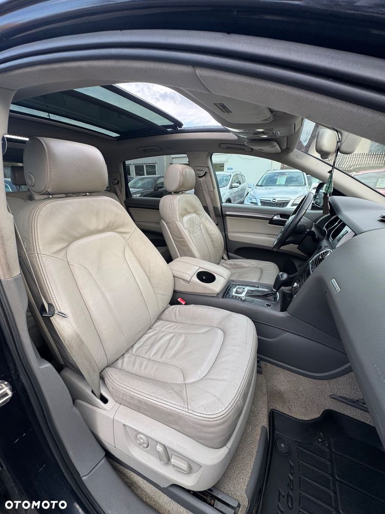 Audi Q7 3.6 FSI Quattro Tiptronic - 11