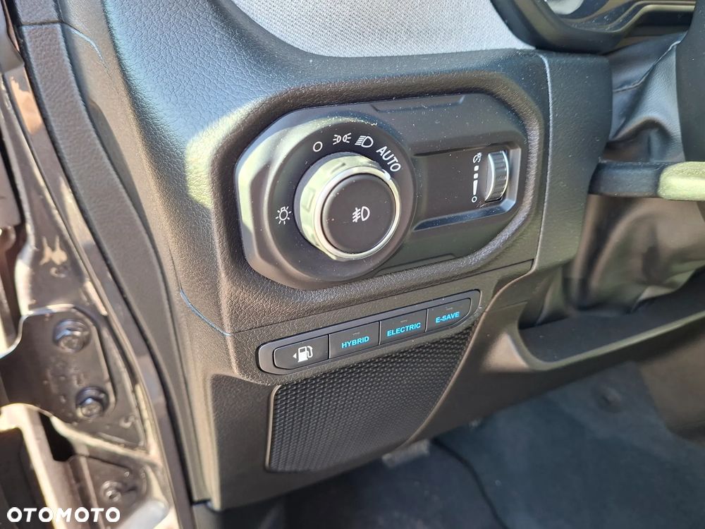 Jeep Wrangler 2.0 4xe Plug-In Hybrid Hardtop Sahara - 13