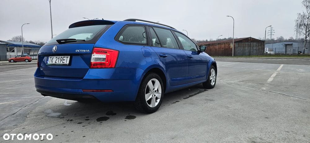 Skoda Octavia 1.5 TSI ACT Active - 4