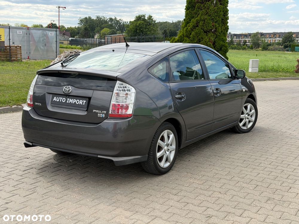 Toyota Prius 1.5 VVT-i Sol (nav) - 5