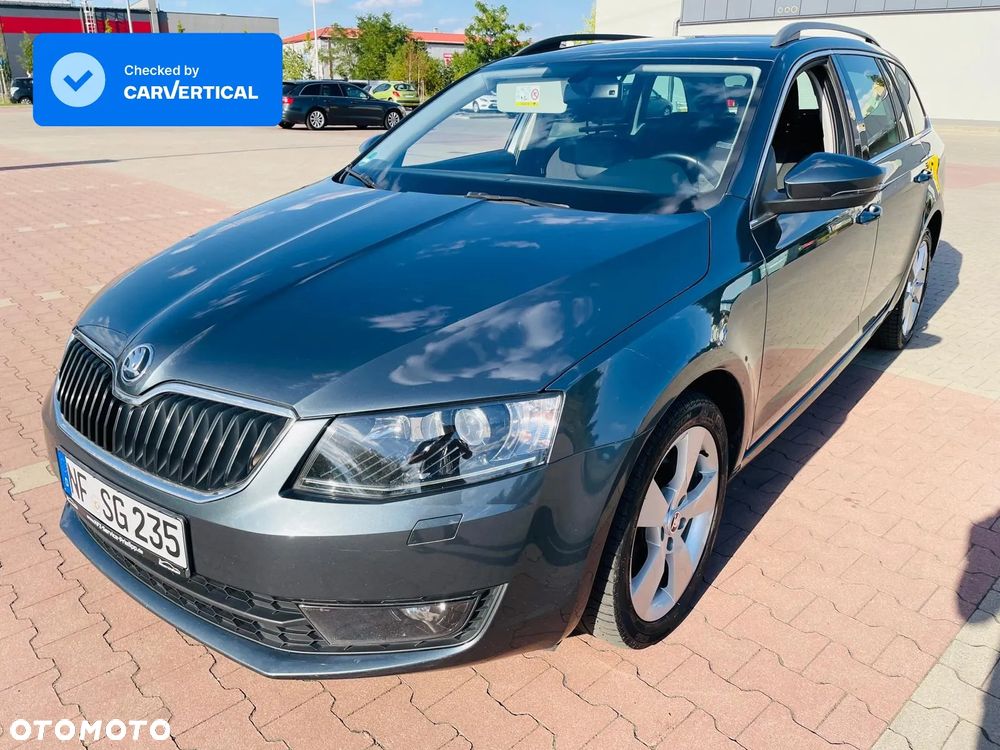 Skoda Octavia 2.0 TDI DSG Ambition - 1