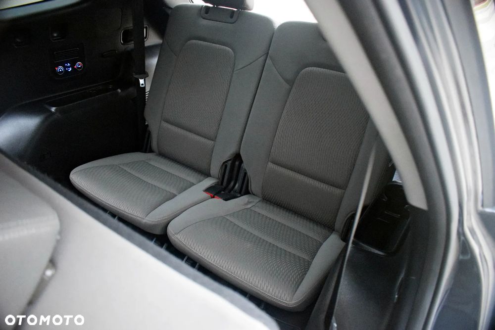 Hyundai Santa Fe - 35