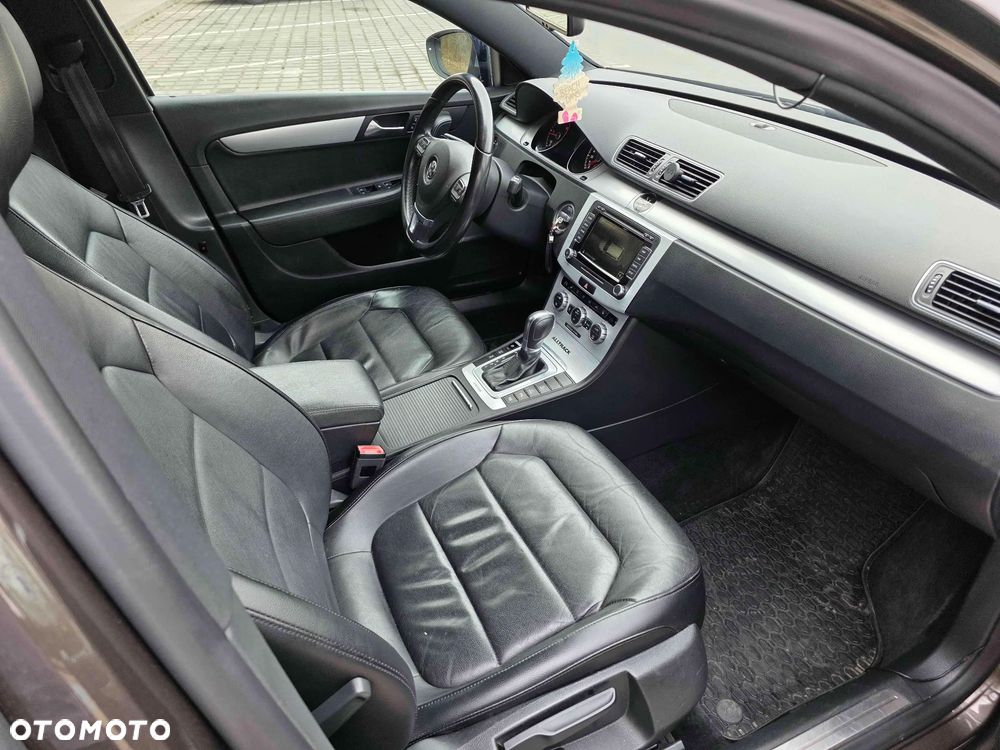 Volkswagen Passat Alltrack 2.0 TDI 4Mot DSG - 7