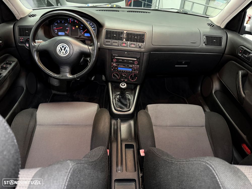 VW Golf 1.4i 25 Anos - 15