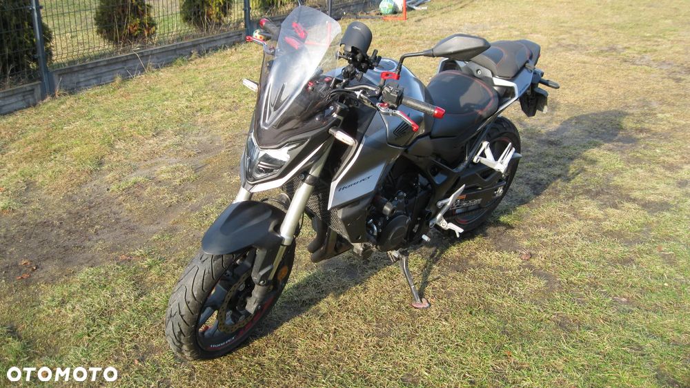 Honda Hornet - 2