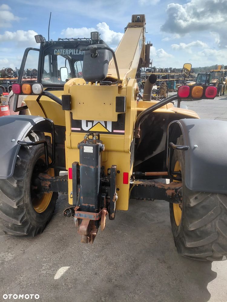 Caterpillar TH220B - 6