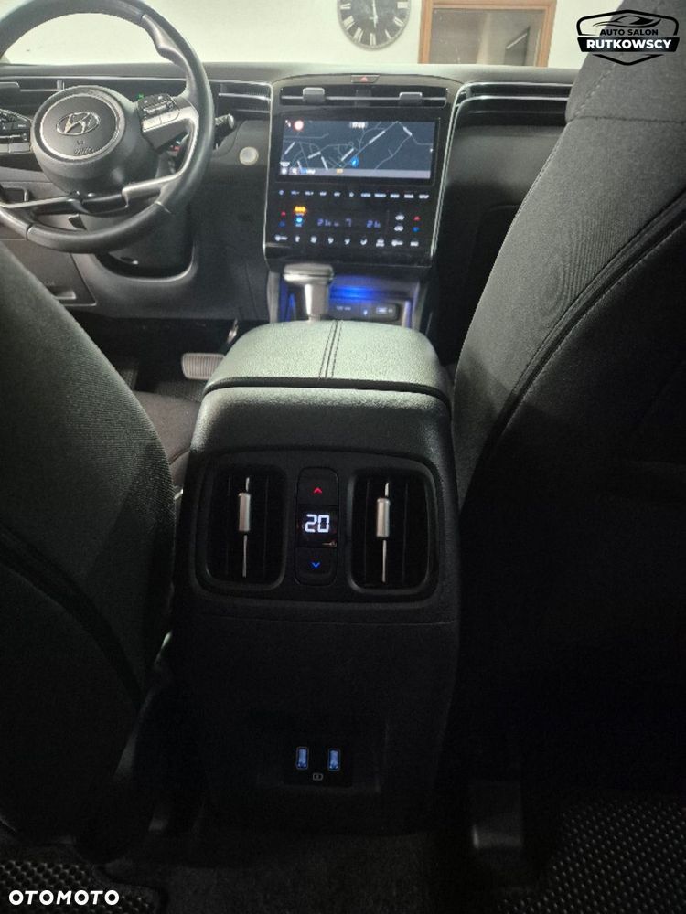 Hyundai Tucson - 27