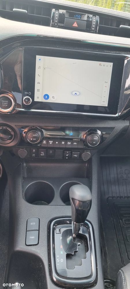 Toyota Hilux 4x4 Double Cab Autm Invincible - 14