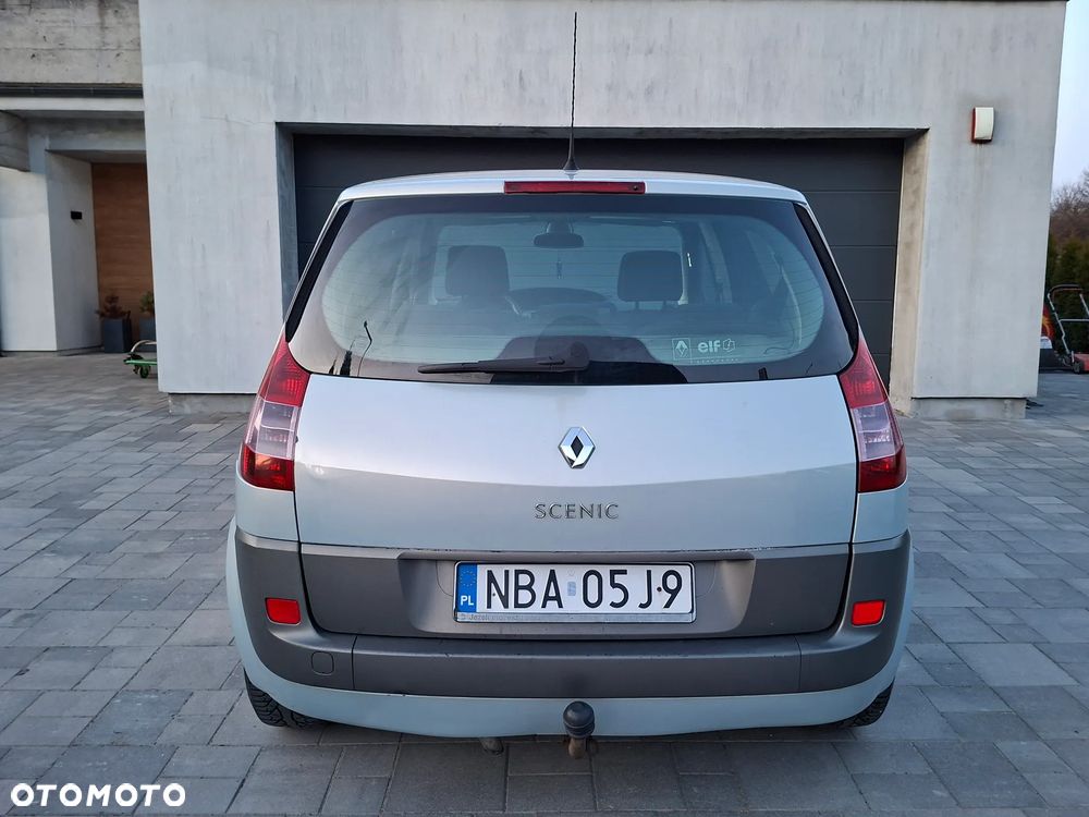 Renault Scenic - 8