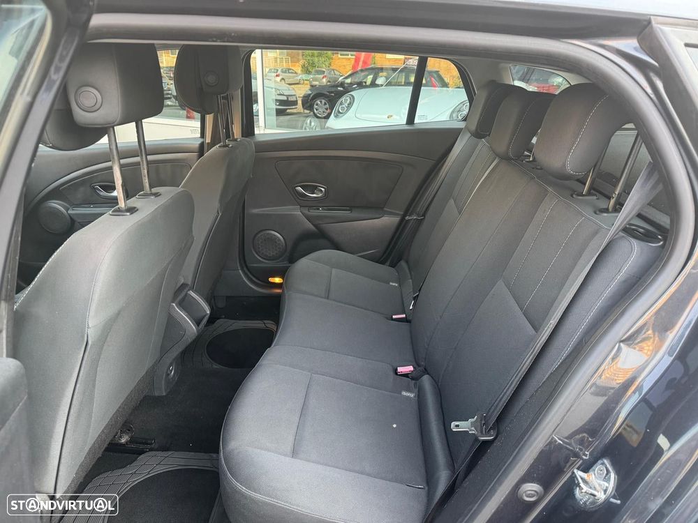 Renault Mégane Sport Tourer 1.5 dCi Luxe - 14